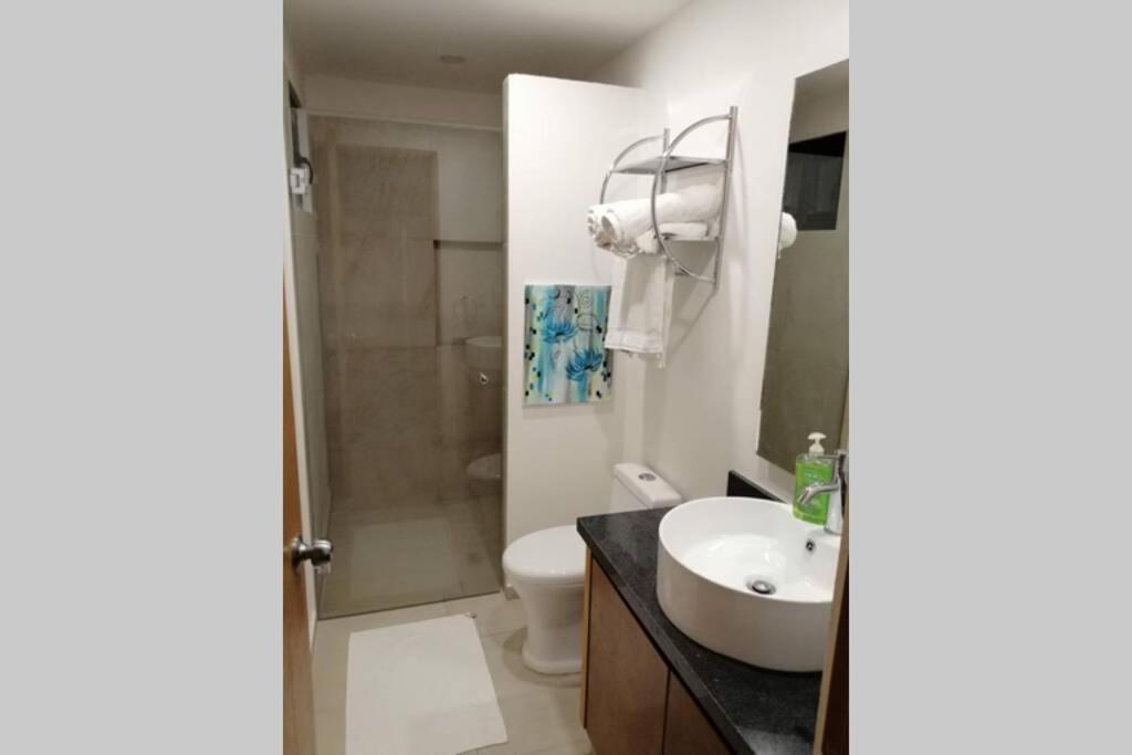 Modern 1 Bedroom Suite By Beach Great Location! Пуерто Морелос Екстериор снимка