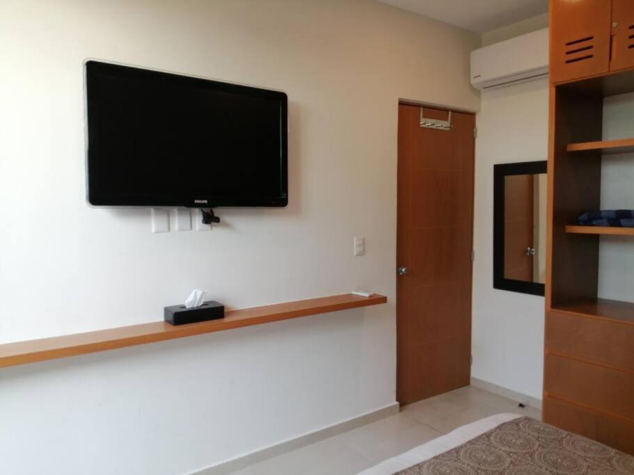 Modern 1 Bedroom Suite By Beach Great Location! Пуерто Морелос Екстериор снимка