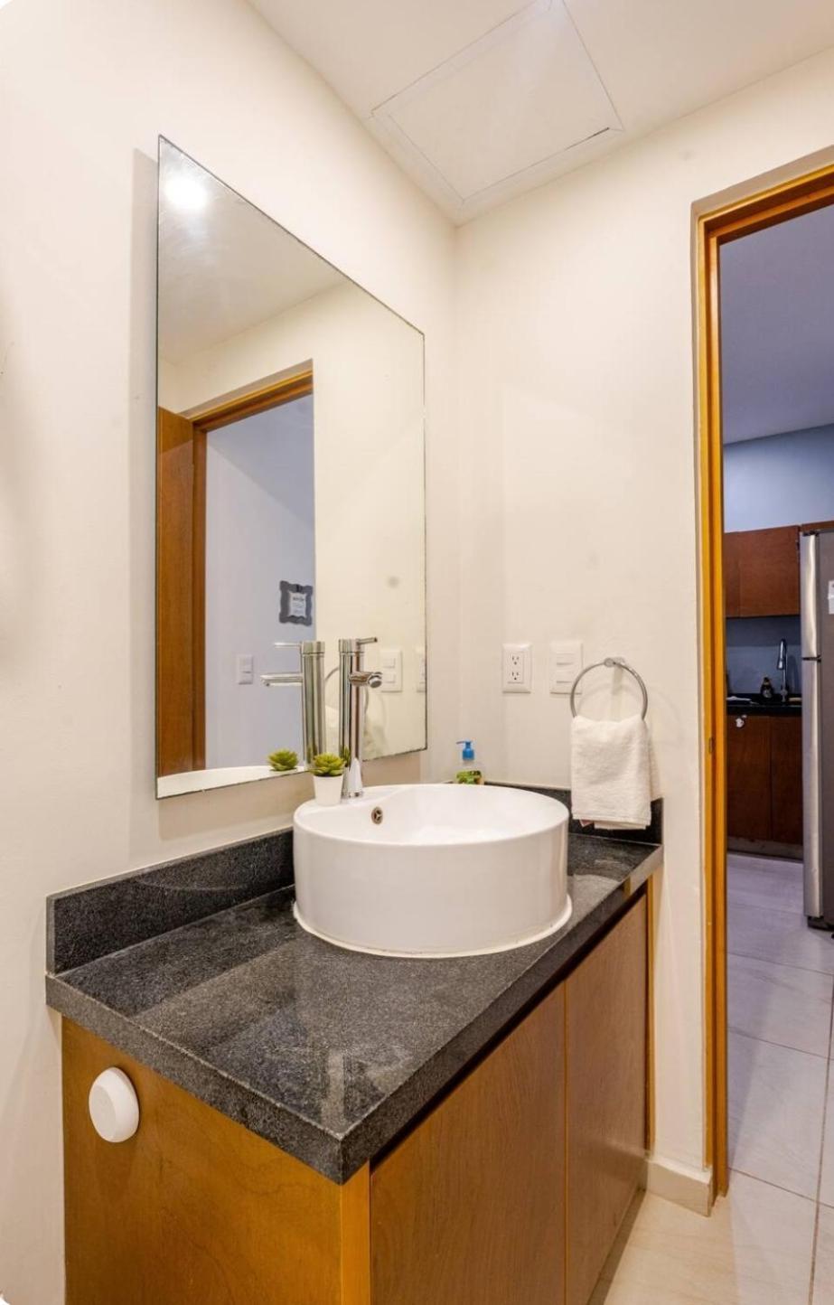 Modern 1 Bedroom Suite By Beach Great Location! Пуерто Морелос Екстериор снимка