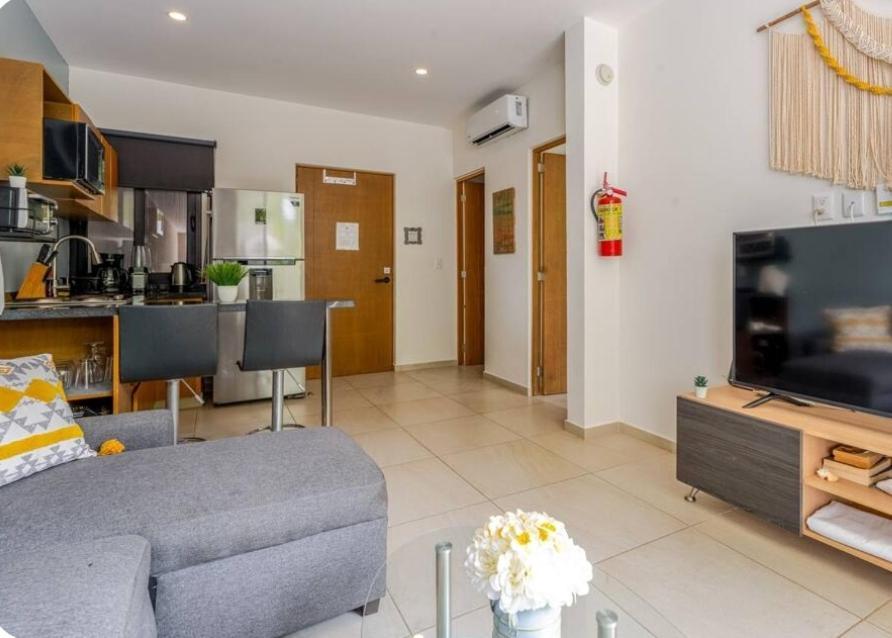 Modern 1 Bedroom Suite By Beach Great Location! Пуерто Морелос Екстериор снимка